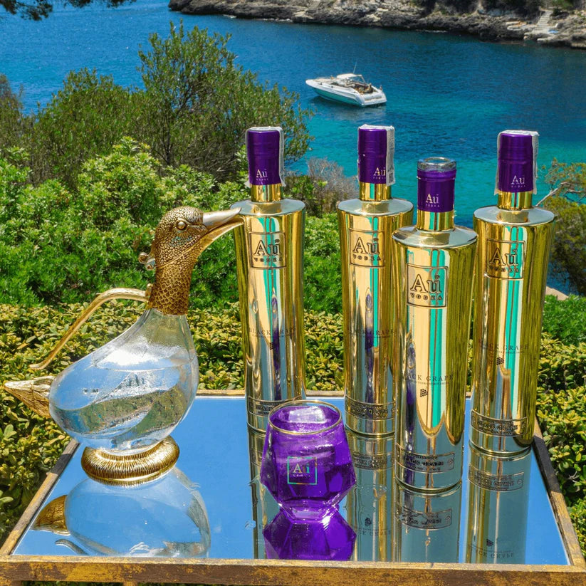 AU Vodka Black Grape 700ml